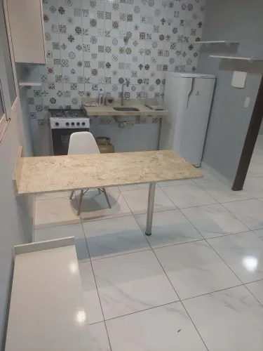 ALUGO KITNET 1/4 MOBILIADO LAGOA NOVA - CAVALCANTE CORRETOR CL5787