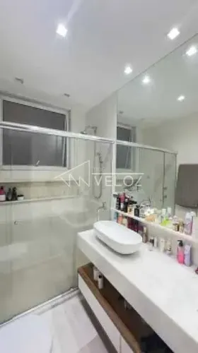 Apartamento - / Residencial / Catete