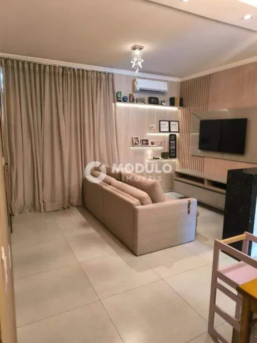 APARTAMENTO à venda, 3 quartos, 1 suíte, 2 vagas, GRAND VILLE - Uberlândia/MG