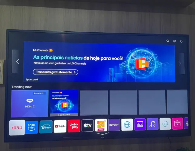 TV 60 polegadas LED UHD 4K LG 60UM7270PSA BT/HDMI/WIFI 