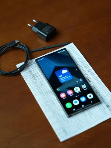 VENDO Samsung Galaxy S24 Ultra - NÃO TROCO