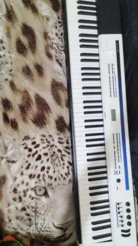Piano digital privia px5s único dono com nota fiscal 