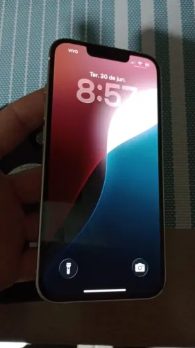 Celular iPhone 14