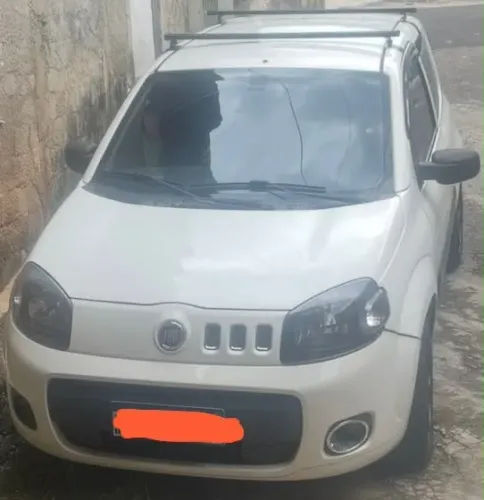 Fiat Uno Vivace 1.0 EVO Fire Flex 8V 3P 2014