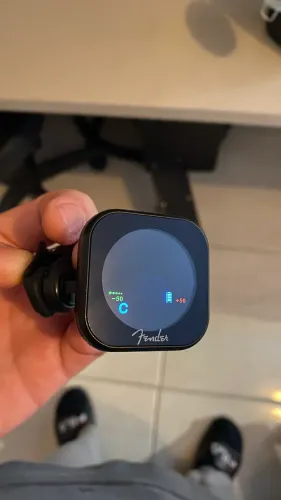 Afinador Fender Flash 2.0 recarregavel
