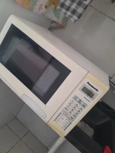 Vendo micro ondas funcionando