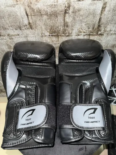 Luvas de Muay Thai Pretorian