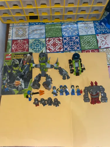 Lote lego power miners