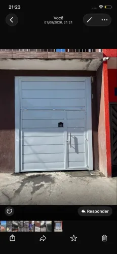 Portão automático articulado