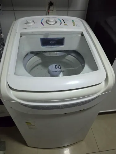 Vendo máquina de lavar Electrolux 10kg. 