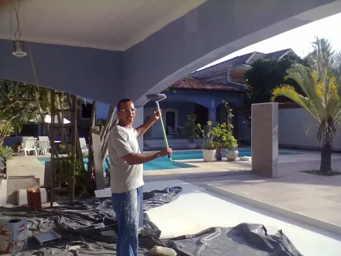PINTOR DE PAREDE (+ de 20 de experiência)