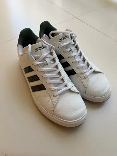 Tênis Adidas Grand Court 2.0