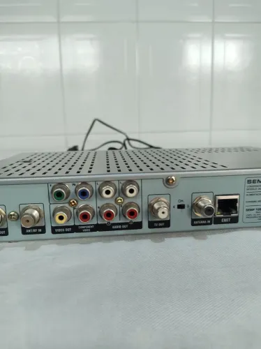 Conversor De Tv digital modelo DC 2007 M ( Semp Toshiba)