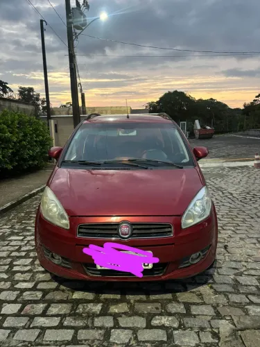 Fiat Idea Attractive 1.4 Fire Flex 8V 5P 2013