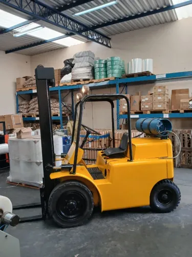 Vendo empilhadeira hyster