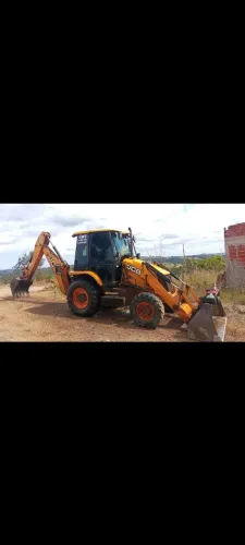 Vendo retroescavadeira JCB