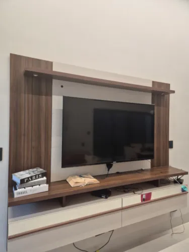 Painel de tv mais rack com luz de led 1,80x2,20