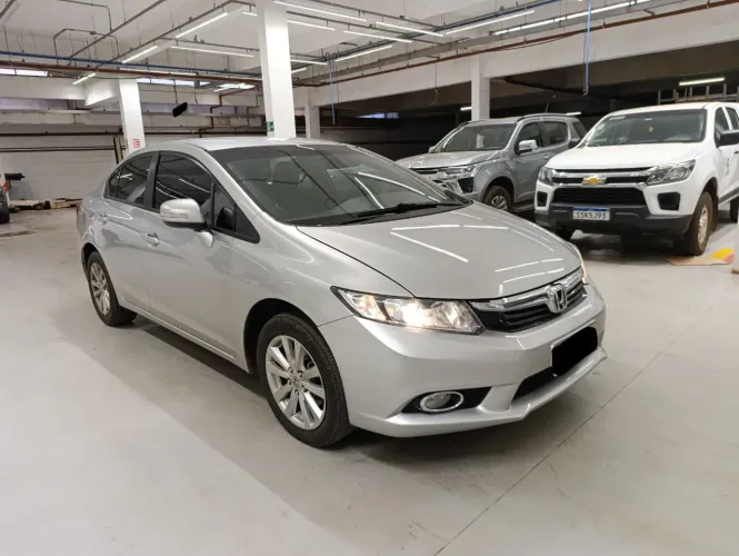 Honda Civic Sedan LXR 2.0 Flexone 16V Aut. 4P 2014