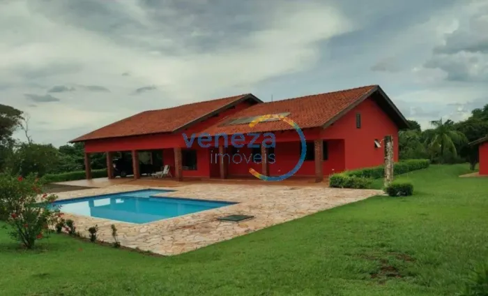 Chácara-Imóvel-Rural com 4 quartos para alugar por R$ 6000.00, 296.00 m2 - BRATISLAVA - CA