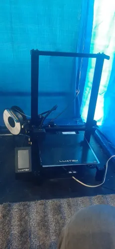 2 impressoras 3D Luatek LK-5106