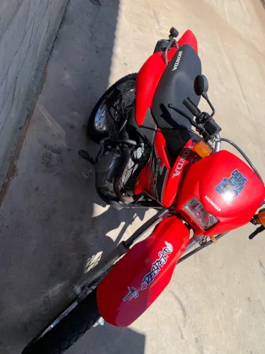 Moto filé , troco por crf 230f 