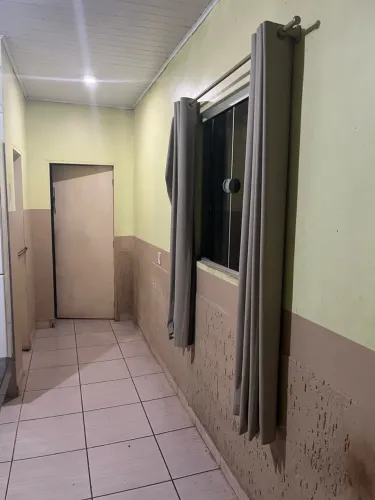 Na Via Verde, excelente localização.