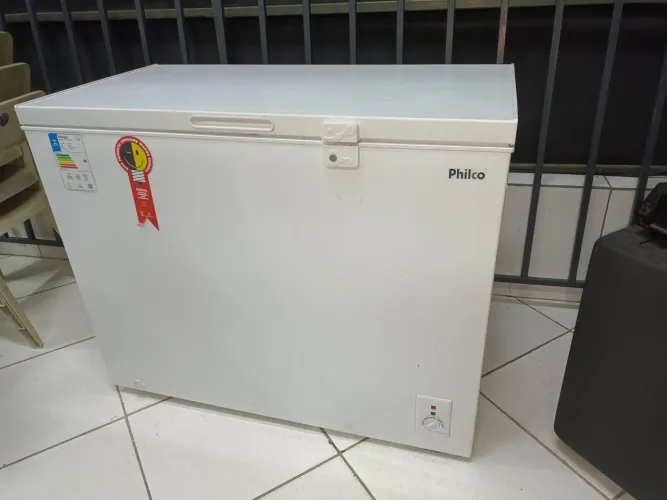 Vendo Freezer Philco