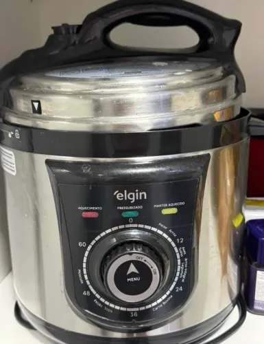 Panela de pressão elétrica
