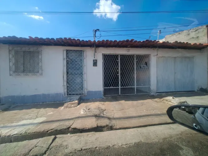 VENDO CASA NO PARQUE PIAUÍ-TERESINA