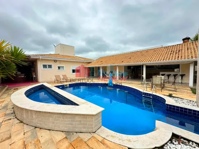 Casa Térrea à venda no Condomínio Vista Alegre(sede) Vinhedo/SP