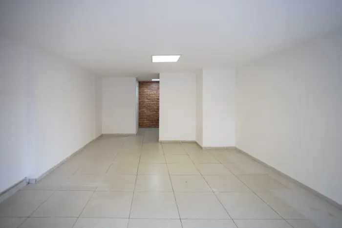 Loja - Sexta Avenida, com 70 m², Setor Leste Vila Nova, Goiânia GO.