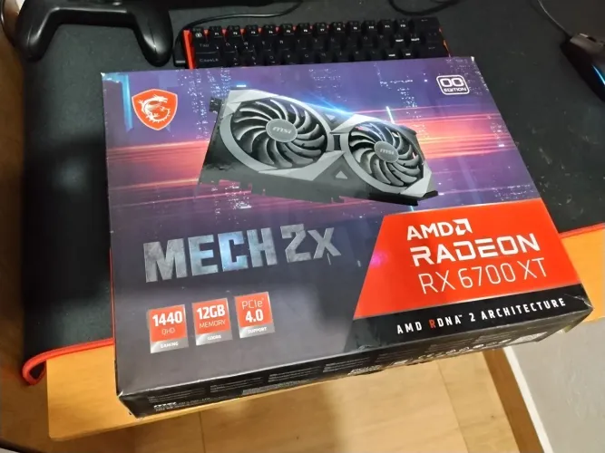 Placa de video Rx6700xt 12gb