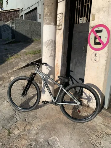 Vendo ou troco Absolute Nero 5