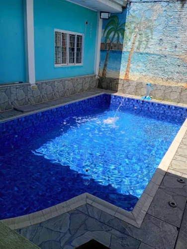 OPORTUNIDADE CASA COM PISCINA 