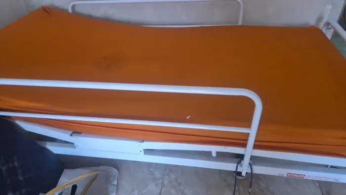 Cama hospitalar