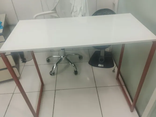 Mesa escrivaninha 