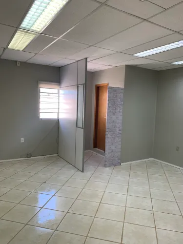 Alugo Sala Comercial na Júlio Castilhos - Niterói