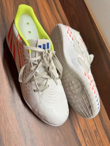 Chuteira Futsal Adidas Predator Edge 22.4 Branca