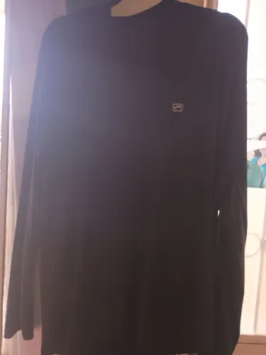 Camisas UV nunca usadas GG veste até G