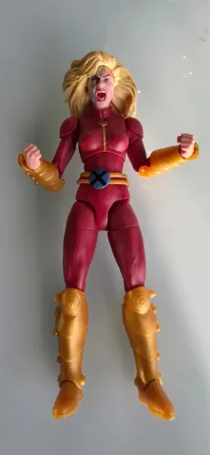 MARVEL LEGENDS HUSK