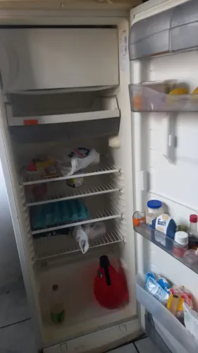 Geladeira muito boa