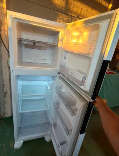 Geladeira Frost Free