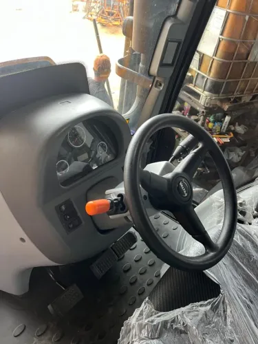 Trator Valtra BH 194