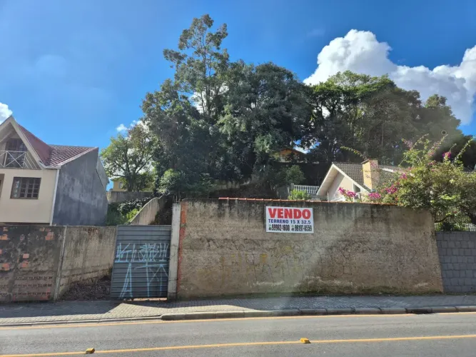 Lote/Terreno para venda possui 492 metros quadrados em Vista Alegre - Curitiba - Paraná