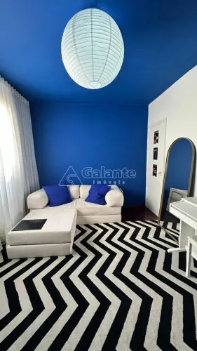 Apartamento pra venda e locação com 02 quartos no Cambuí.
