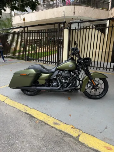 Harley Davidson Touring Road King Special 2022 Verde Fosco