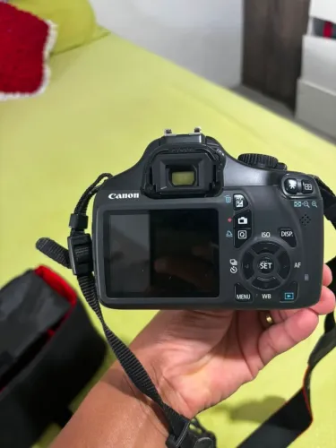 Canon EOS 1100+ lente 18-55mm 