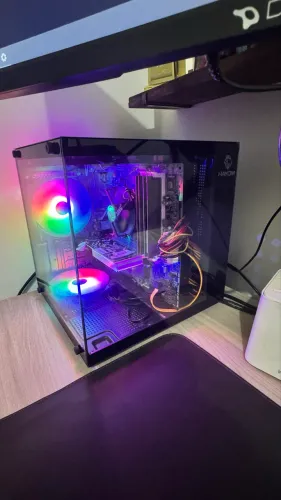 PC Gamer Gabinete RGB com Vidro Temperado