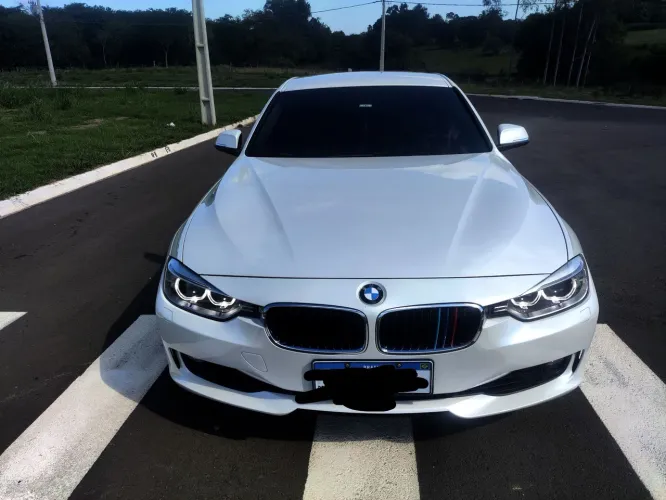 BMW 320I A 2.0 Turbo/activeflex 16V 184cv 4P 2014
