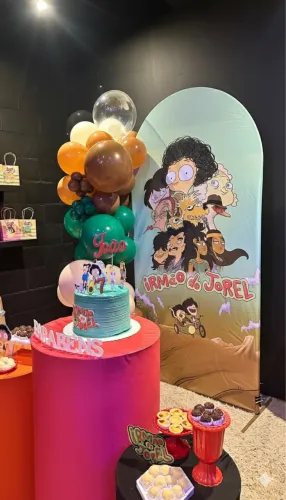 DECORAÇÃO DE FESTA EM QUALQUER TEMA